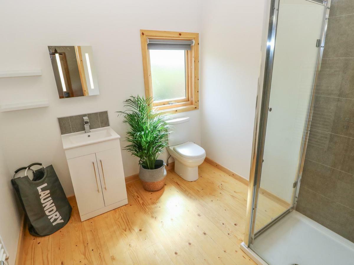 Willow Lodge Tenby Εξωτερικό φωτογραφία